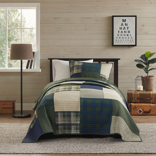 Woolrich Quilt Set Patchwork Channel Quilting, Cottege Coverlet for Twin Size Bed All Seasons, Lightweight Prewashed Cotton Coverlet Bedspread, Shams, Mill Creek, Oversized Twin/Twin XL Green 2 Piece