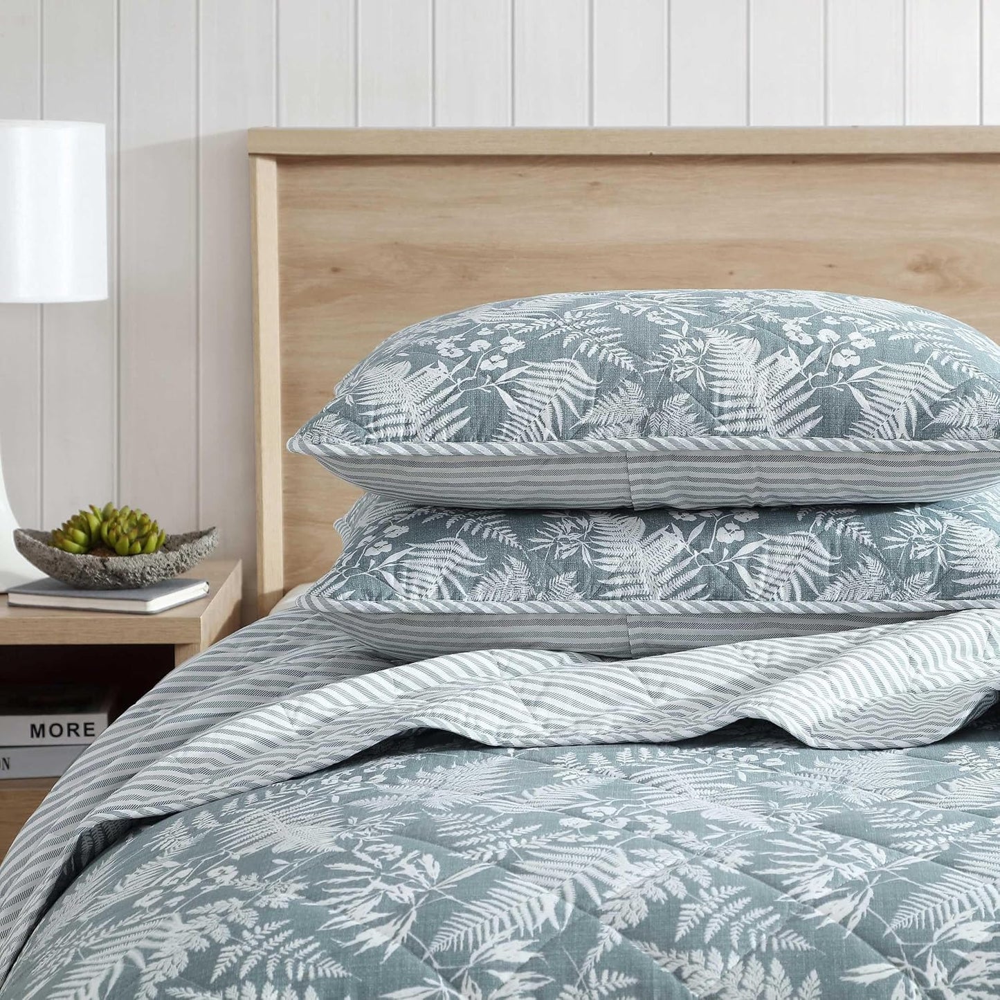 Eddie Bauer - King Quilt Set, Reversible Cotton Bedding with Matching Shams, Wildflower Inspired Home Decor with Stripe Reverse (Fern Garden Green, King)