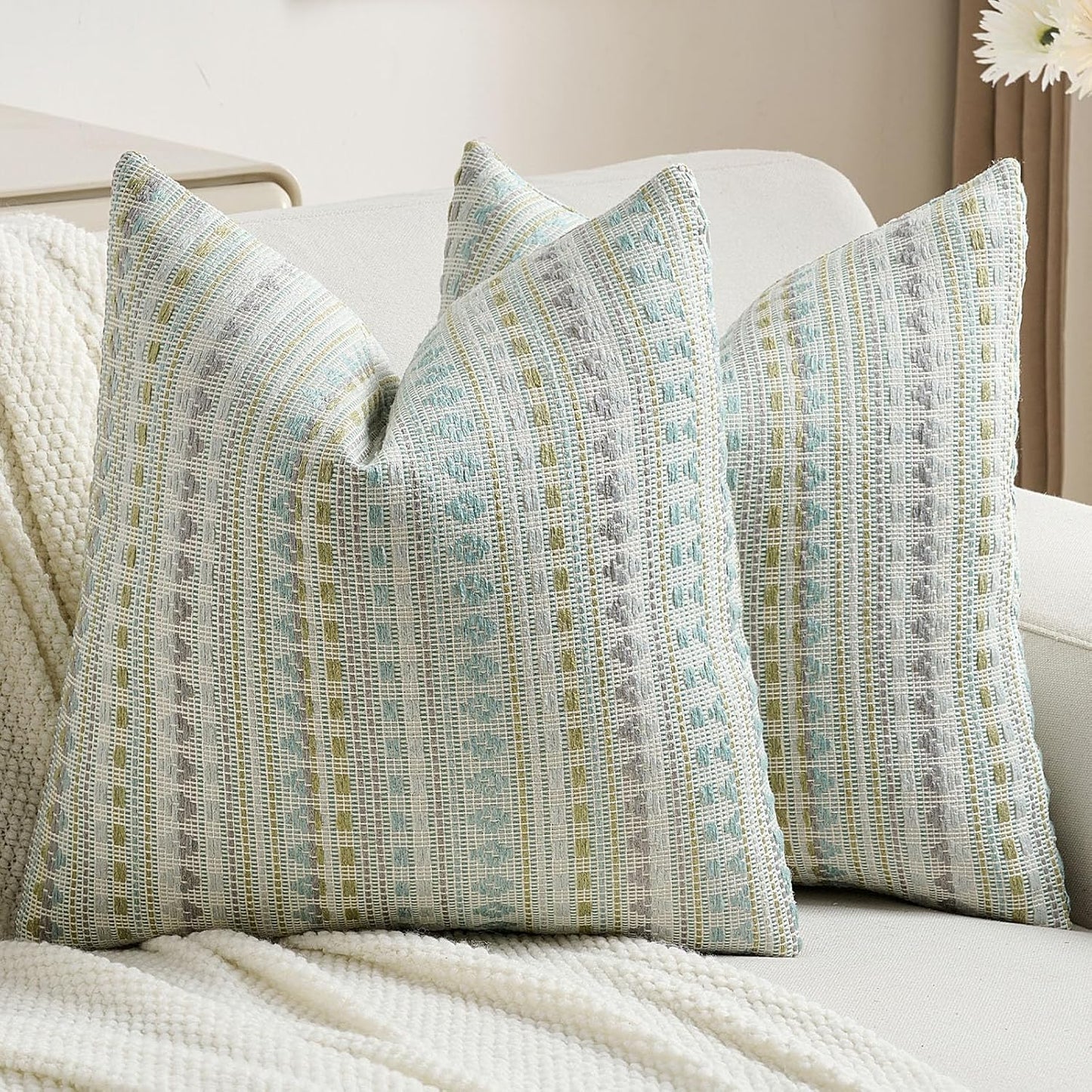 FUTEI Green Blue Decorative Throw Pillow Covers 18x18 Inch Set of 2,Soft Cozy Chenille Jacquard Textured Cushion Case,Boho Home Decor for Couch Bed Living Room
